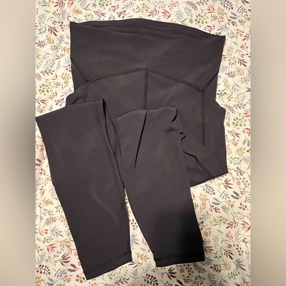 Lululemon Power Thru High Rise Leggings - Picture 2 of 7